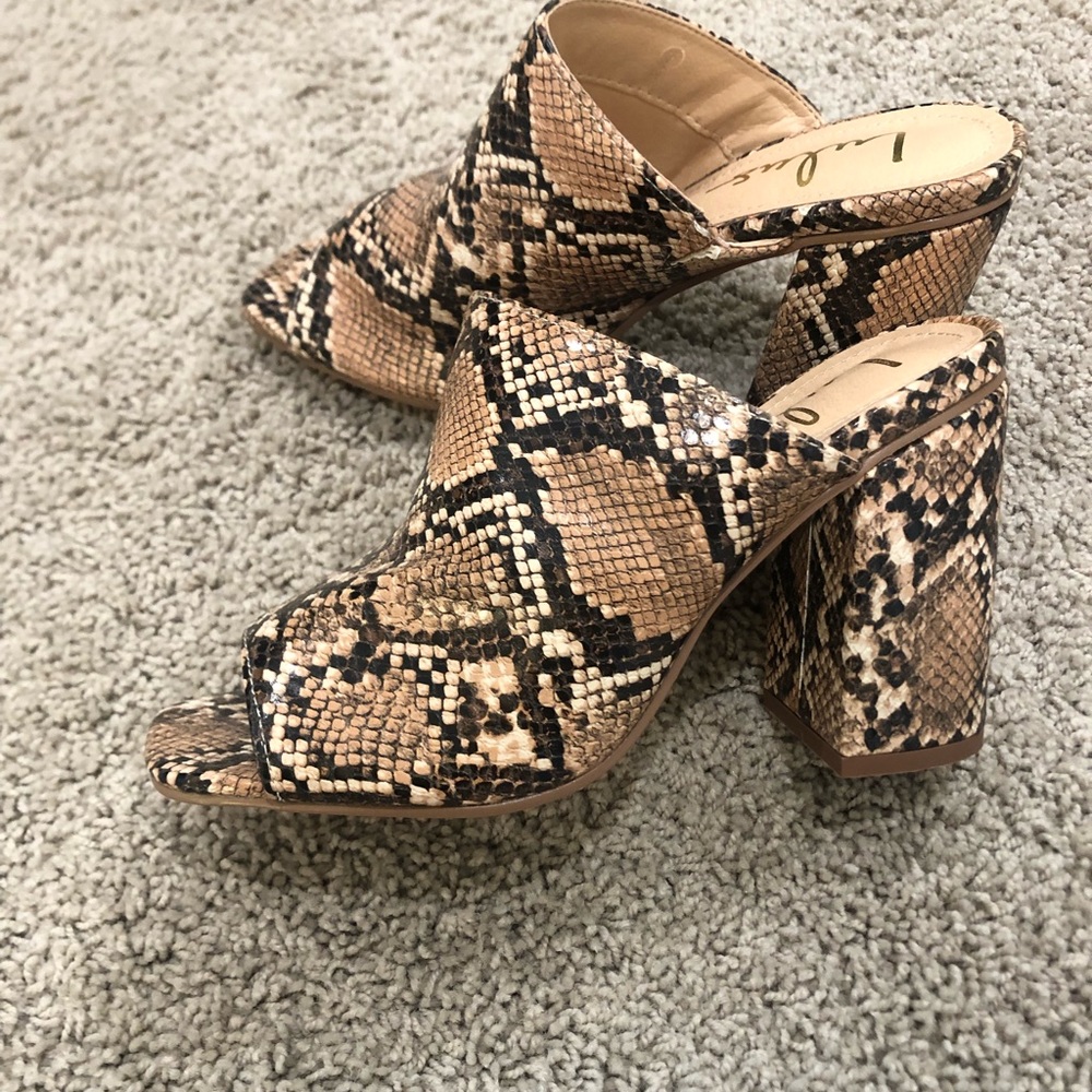 Size 8 Lulu’s Heeled Snakeskin Slides- Brand New, Never Worn